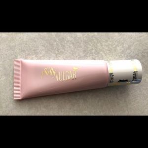 Pretty vulgar eyeshadow primer